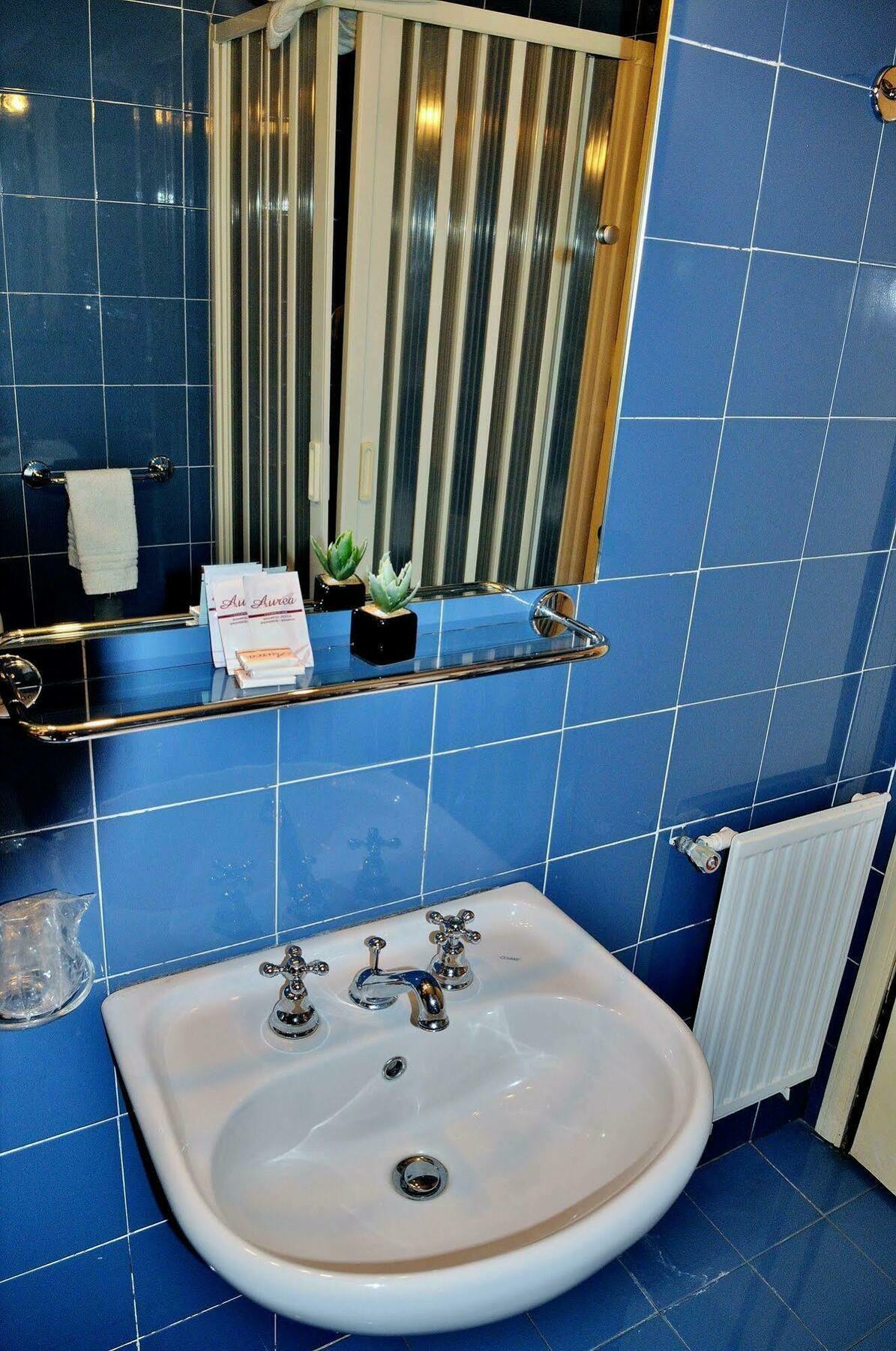 Hotel Rasula Alta Гравина-ди-Катания Экстерьер фото